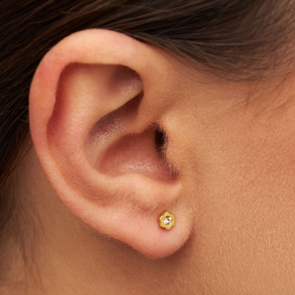 LULU Copenhagen Blomst earring 1 pcs Ear stud, 1 pcs Peach