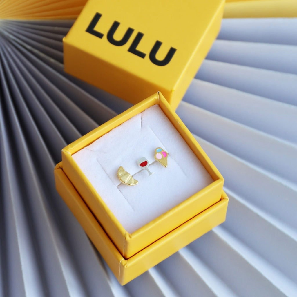 LULU Copenhagen Croissant earring 1 pcs Ear stud, 1 pcs Gold plated