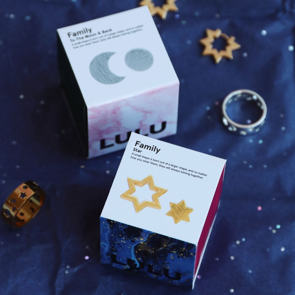LULU Copenhagen Family To The Moon And Back earrings pair Earrings, pairs Silver