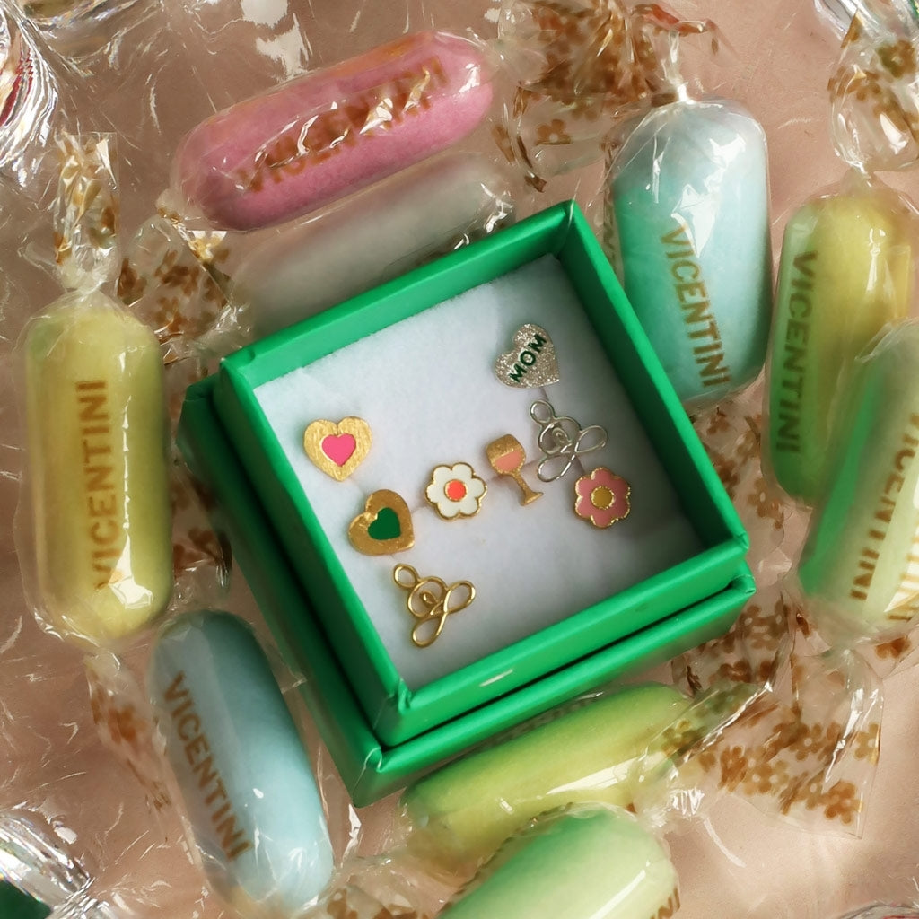 LULU Copenhagen Heart Mom earring 1 pcs silver plated Ear stud, 1 pcs Green