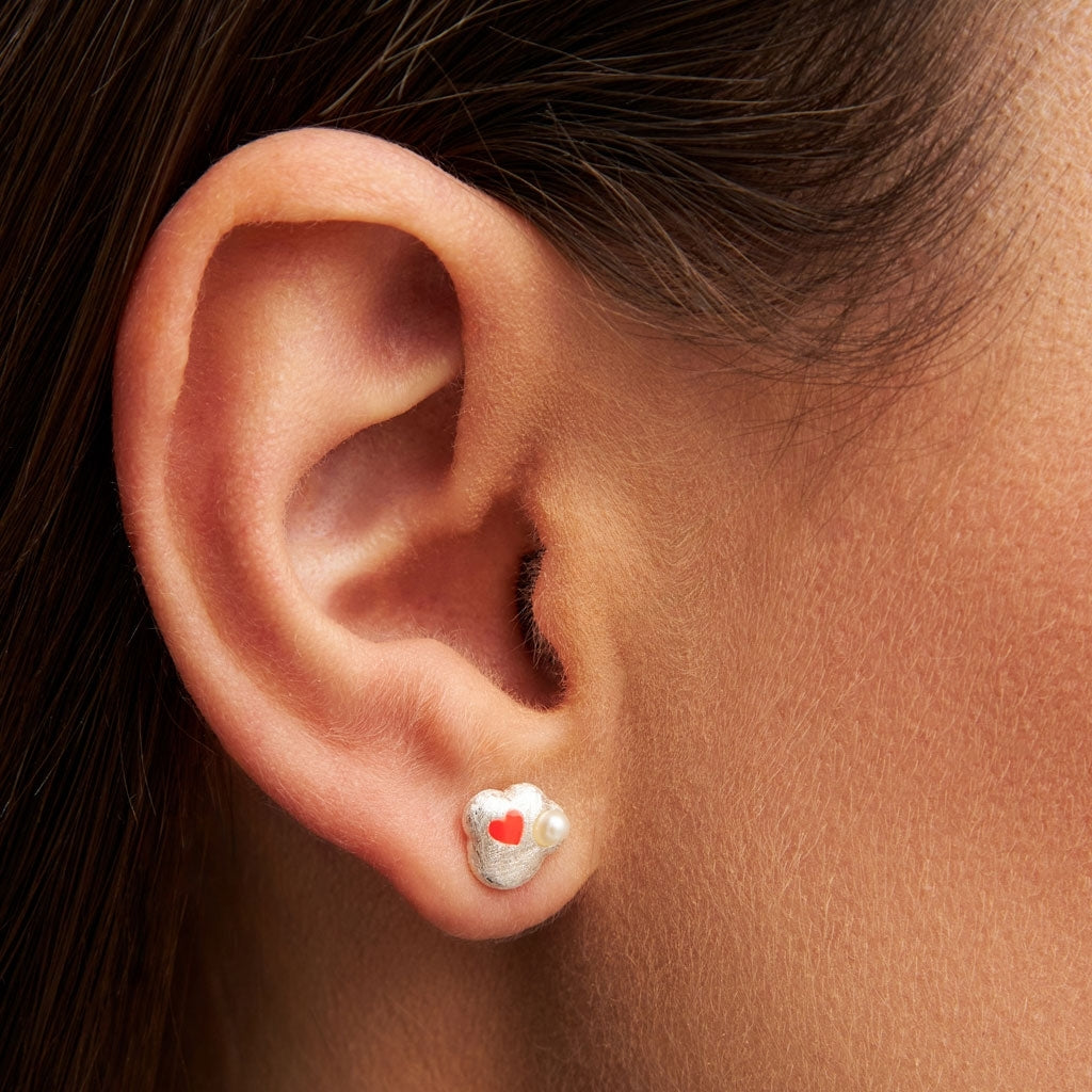 LULU Copenhagen Magic Stone Heart earring 1 pcs Ear stud, 1 pcs Silver Plated