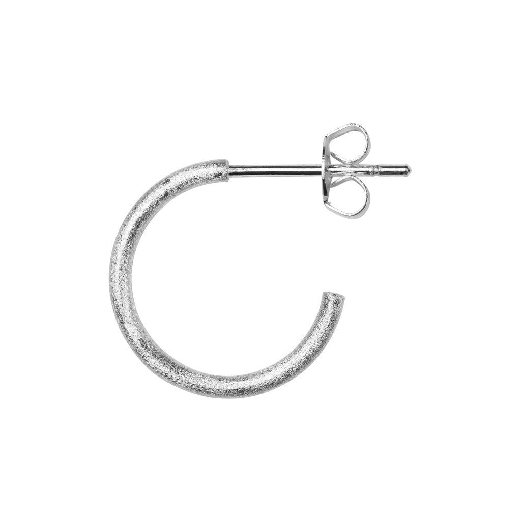 LULU Copenhagen Non Hoops Small pair Hoops Silver Plated